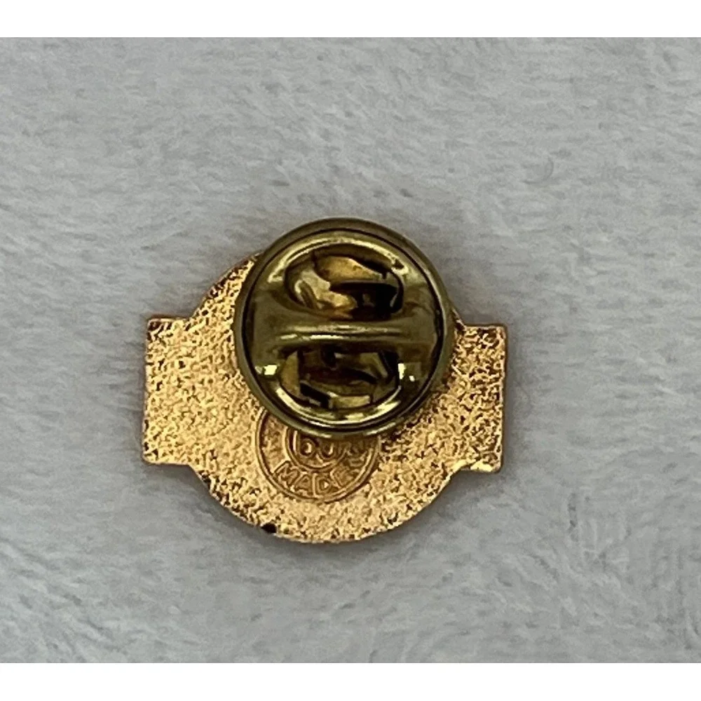 Chicago Works Together Lapel Pin Blue Enamel Gold Tone Civic Pride Union Made